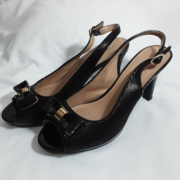 Karen Scott Black Slingback Peep Toe 4" sz. 9M Heels - Picture 6 of 8